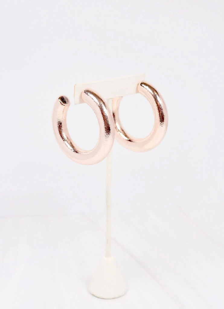 Lowry Textured Hoop- Rose Gold-Earrings-Trendsetter Online Boutique, Women's Online Fashion Boutique Located in Edison, Georgia