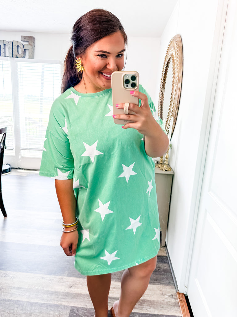 Seeing Stars T-shirt Dress in Green-Dresses-Trendsetter Online Boutique, Women's Online Fashion Boutique Located in Edison, Georgia